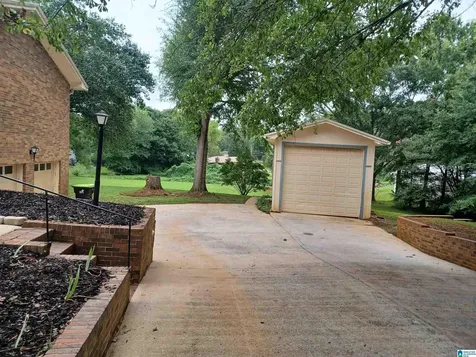 1012 Dogwood Circle Sylacauga AL 35150