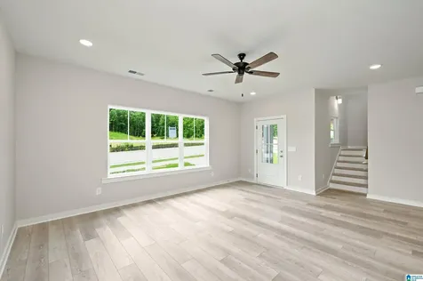 1019 Grand River Boulevard W Leeds AL 35094