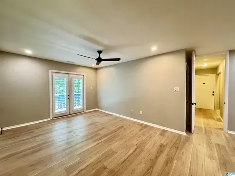 1108 Woodland Village Homewood AL 35216