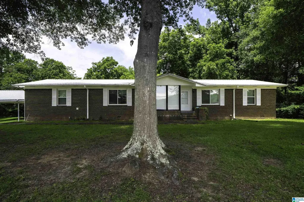 1125 Jackson Drive Bessemer AL 35023