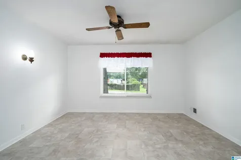 1125 Jackson Drive Bessemer AL 35023