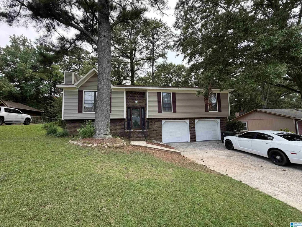816 Pine Forest Circle Birmingham AL 35235