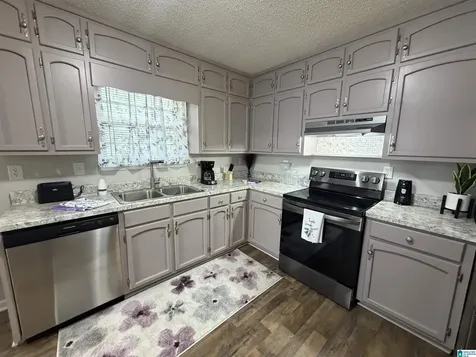 816 Pine Forest Circle Birmingham AL 35235