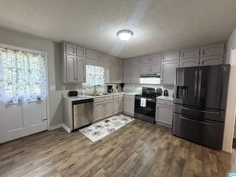 816 Pine Forest Circle Birmingham AL 35235