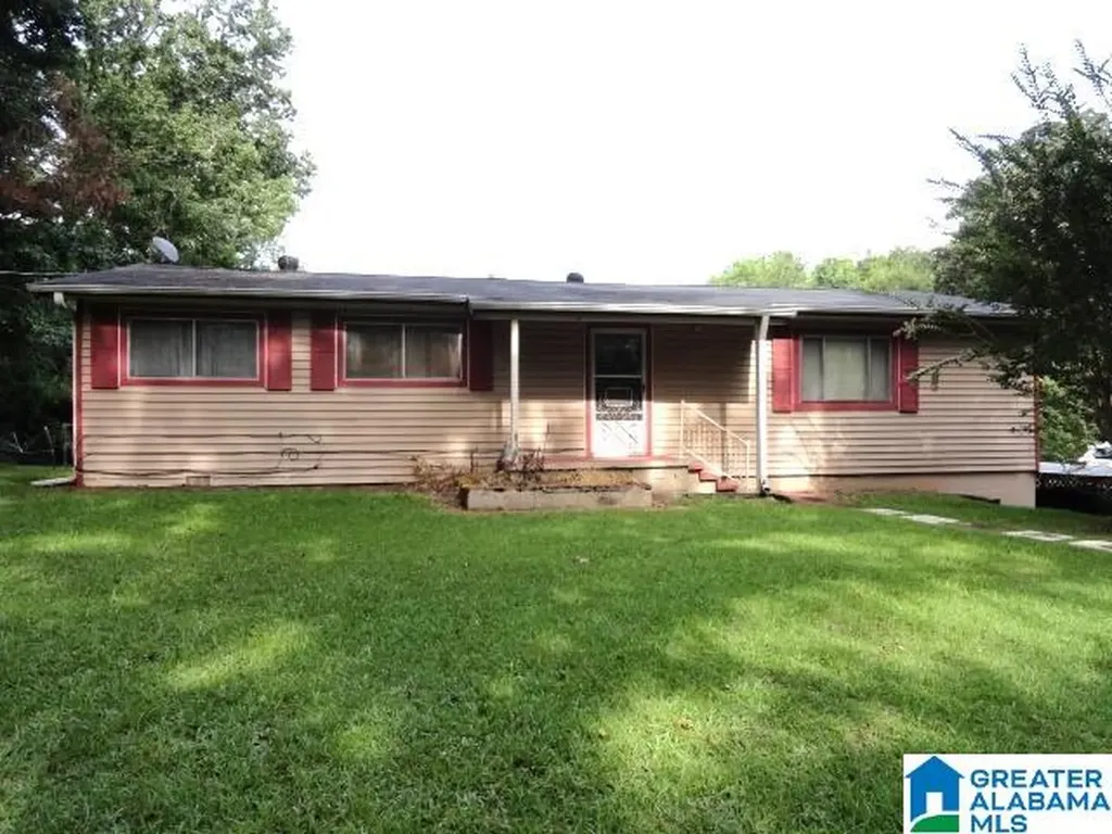 2996 Sartain Drive Adamsville AL 35005