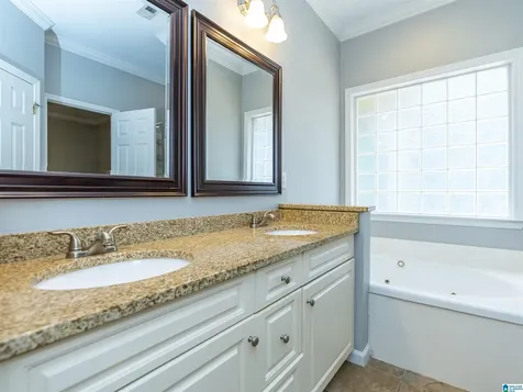 456 Enclave Circle Fultondale AL 35068
