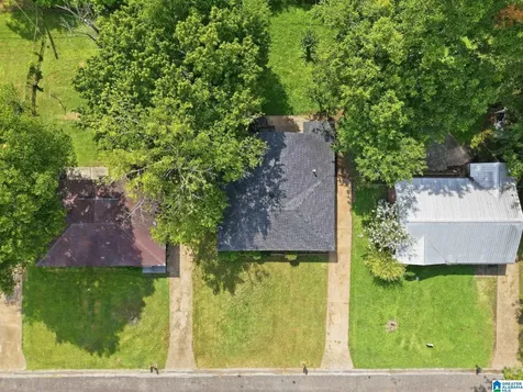 1813 Collier Drive Midfield AL 35228