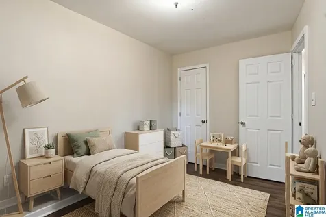 1813 Collier Drive Midfield AL 35228