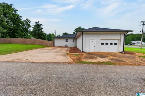 1701 Alabama Highway 21 Sylacauga AL 35150