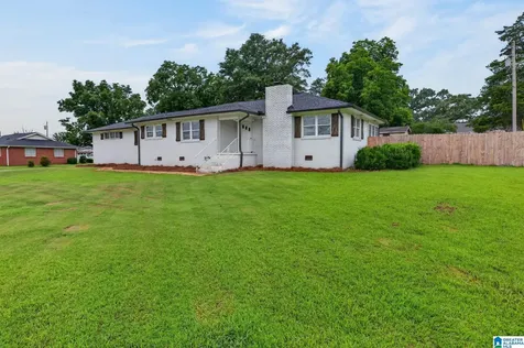 1701 Alabama Highway 21 Sylacauga AL 35150