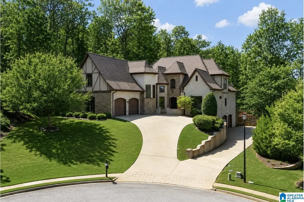 420 Tuscany Circle Chelsea AL 35043