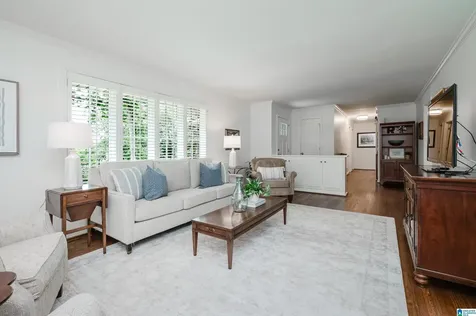 1920 Southwood Road Vestavia Hills AL 35216