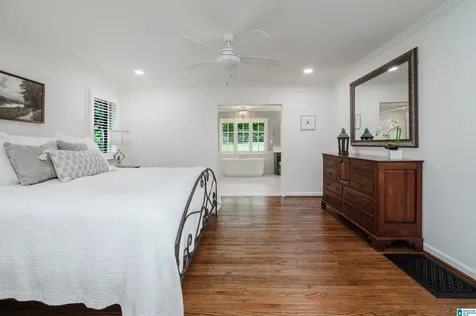 1920 Southwood Road Vestavia Hills AL 35216