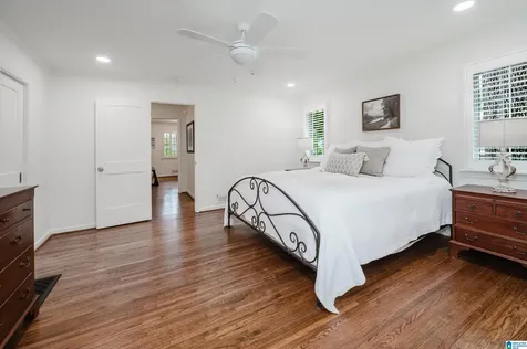 1920 Southwood Road Vestavia Hills AL 35216