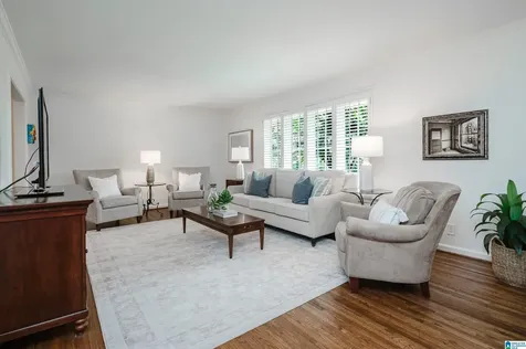 1920 Southwood Road Vestavia Hills AL 35216