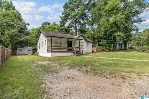 109 19th Avenue NW Center Point AL 35215