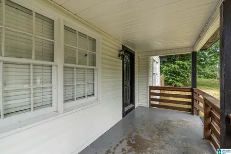 109 19th Avenue NW Center Point AL 35215