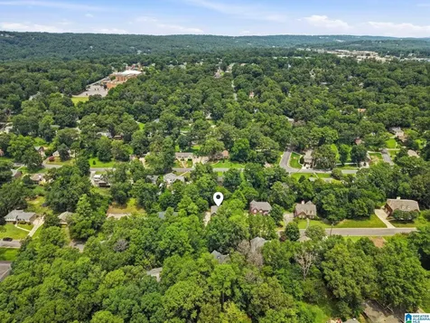 1820 Napier Drive Hoover AL 35226