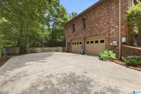 1820 Napier Drive Hoover AL 35226