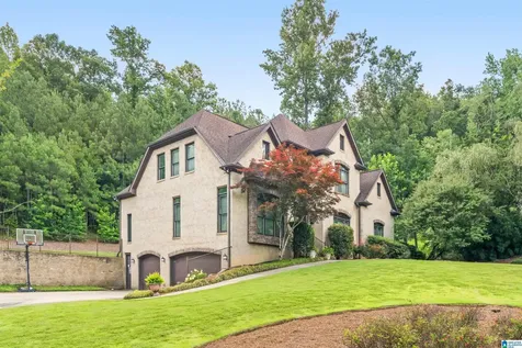 6631 Hemlock Street Trussville AL 35173