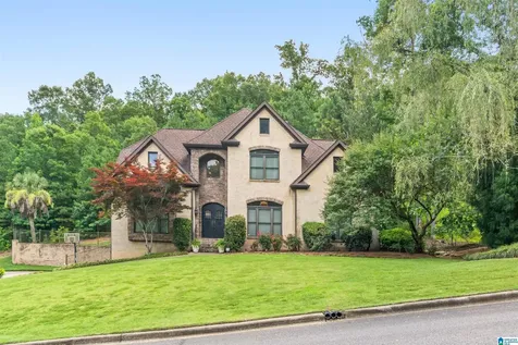 6631 Hemlock Street Trussville AL 35173