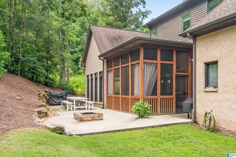 6631 Hemlock Street Trussville AL 35173