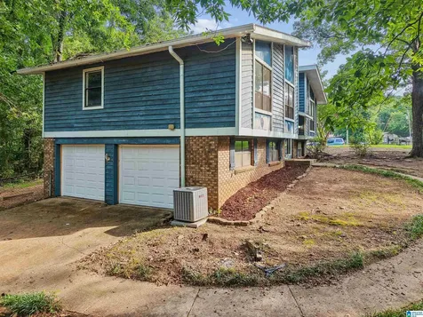 1748 Molly Drive Birmingham AL 35235