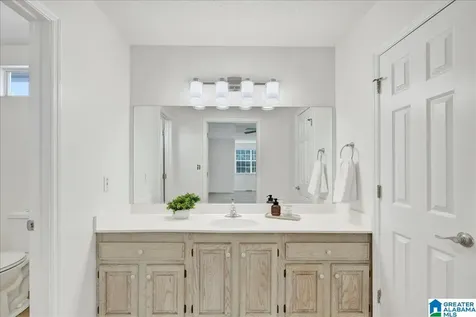 227 Jasmine Drive Alabaster AL 35007