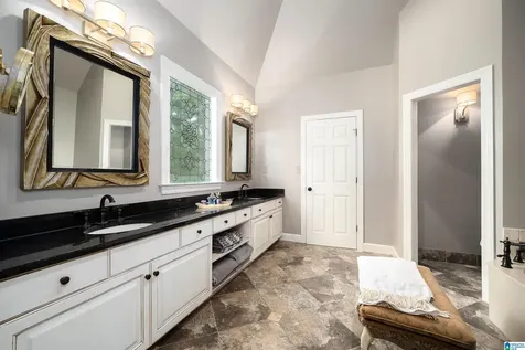 1291 Daventry Court Vestavia Hills AL 35243