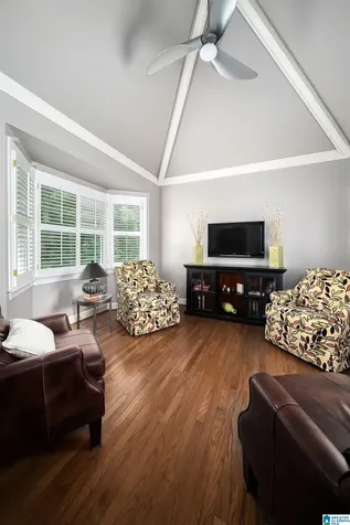 1291 Daventry Court Vestavia Hills AL 35243