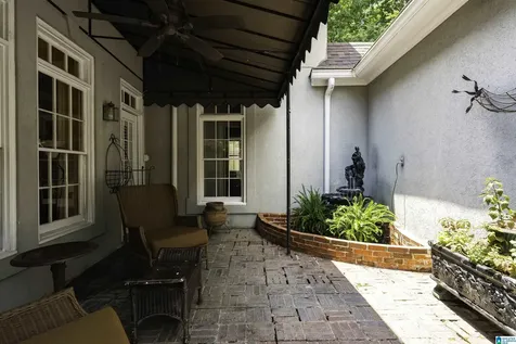 1291 Daventry Court Vestavia Hills AL 35243