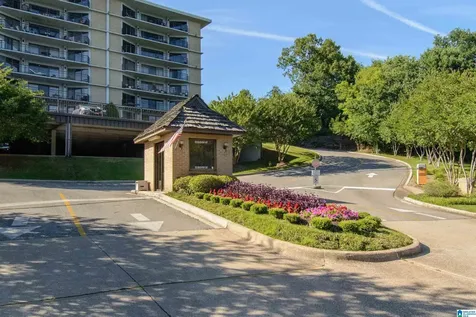 1300 Beacon Parkway Birmingham AL 35209