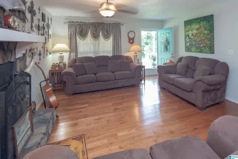 3472 Cedarbrook Circle Trussville AL 35173