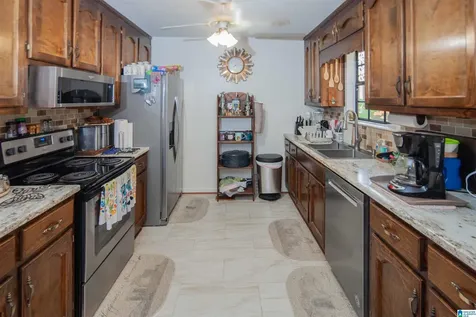3472 Cedarbrook Circle Trussville AL 35173