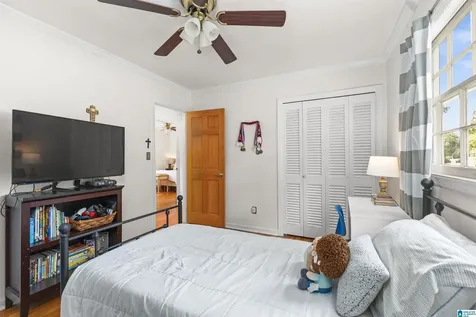 949 Shady Brook Circle Hoover AL 35226