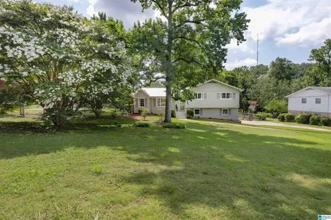 949 Shady Brook Circle Hoover AL 35226