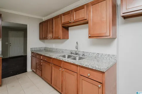 722 9th Street Bessemer AL 35020
