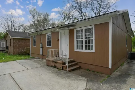 722 9th Street Bessemer AL 35020