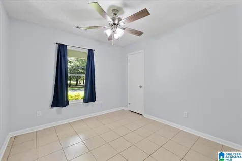 2537 16th Street Calera AL 35040