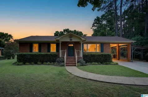 800 Magnolia Drive Sylacauga AL 35150