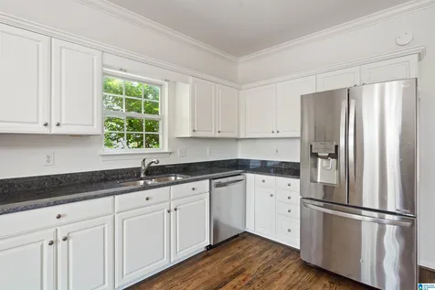 529 Willow Oaks Circle Vestavia Hills AL 35226