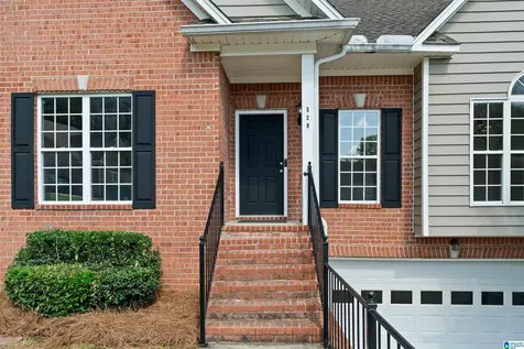 529 Willow Oaks Circle Vestavia Hills AL 35226