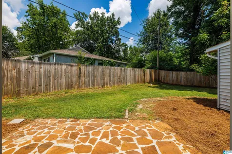 616 Strathmore Road Birmingham AL 35213