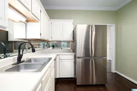 23 The Falls Drive Vestavia Hills AL 35216