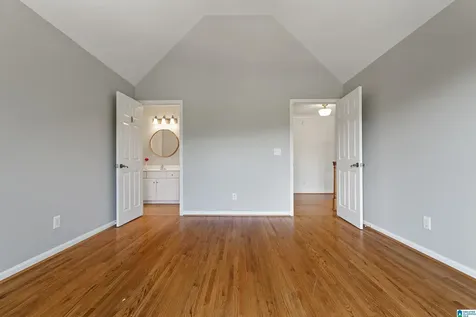 1133 Lake Colony Lane Vestavia Hills AL 35242