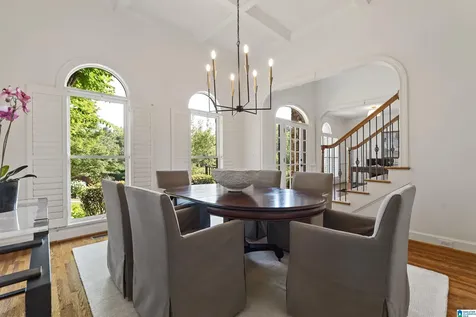 1133 Lake Colony Lane Vestavia Hills AL 35242