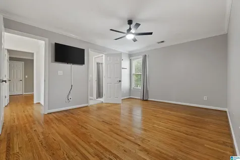 1133 Lake Colony Lane Vestavia Hills AL 35242