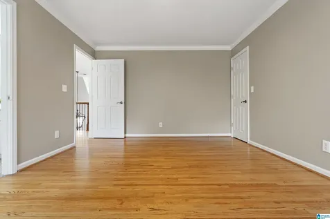1133 Lake Colony Lane Vestavia Hills AL 35242