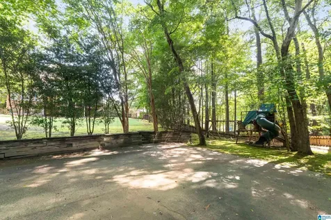1133 Lake Colony Lane Vestavia Hills AL 35242