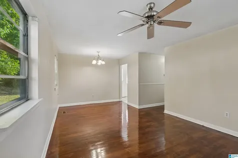1128 Robert E Lee Street Leeds AL 35094